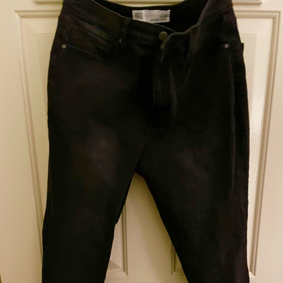 Black jeans - Picture 2 of 3